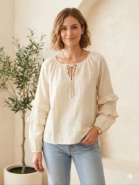 Carly Jean Los Angeles CJLA Cream Boho Ruffle Sleeve Blouse Medium Textured